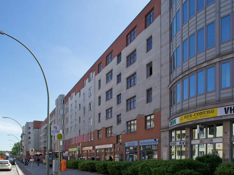 Großzügige 2-Zimmer-Wohnung mit Balkon - WBS 100 erforderlich — photo 1
